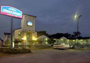Howard Johnson By Wyndham Near Lone Star Park 2* Grand Prairie